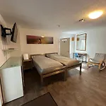公寓 Monteur -sowie In Gruenberg, Nahe Giessen 古伦堡