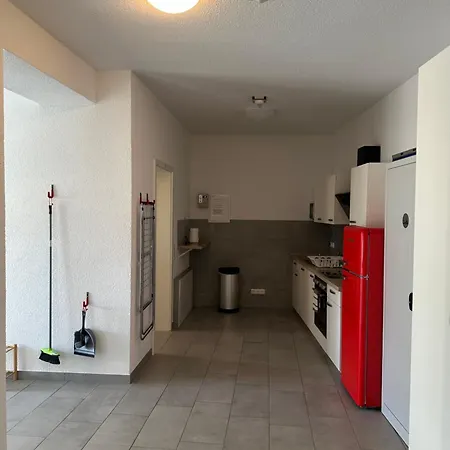 Monteur -sowie In Gruenberg, Nahe Giessen Gruenberg