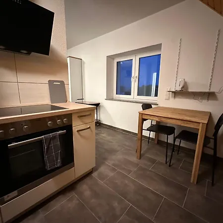 Monteur -sowie In Gruenberg, Nahe Giessen 公寓 *