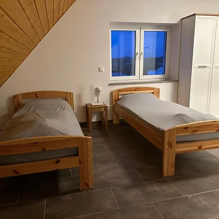 Monteur -sowie In Gruenberg, Nahe Giessen * Gruenberg