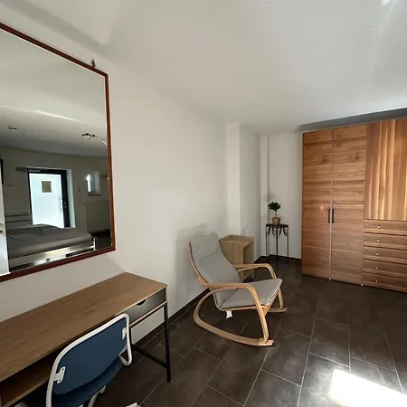Monteur -sowie In Gruenberg, Nahe Giessen Apartment