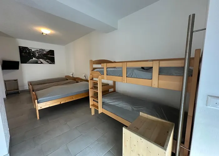 Monteur -sowie In Gruenberg, Nahe Giessen Apartment