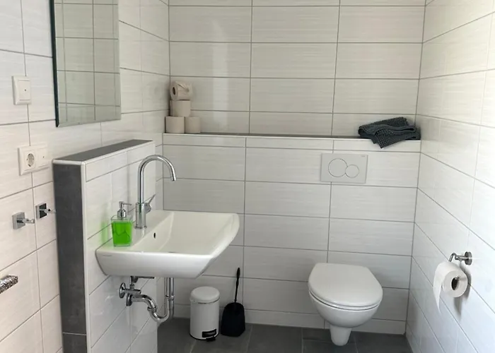 Monteur -sowie In Gruenberg, Nahe Giessen Apartment Gruenberg