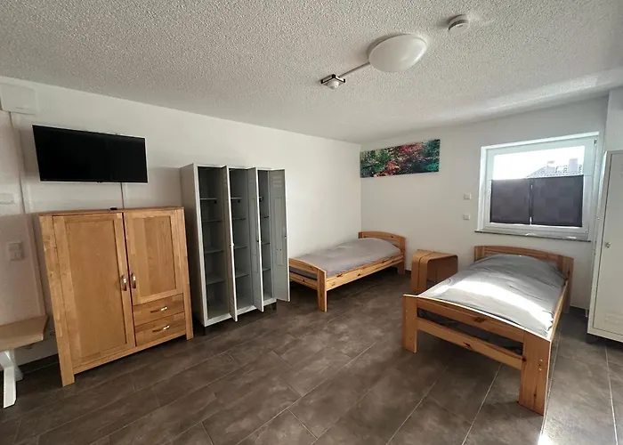 Monteur -sowie In Gruenberg, Nahe Giessen